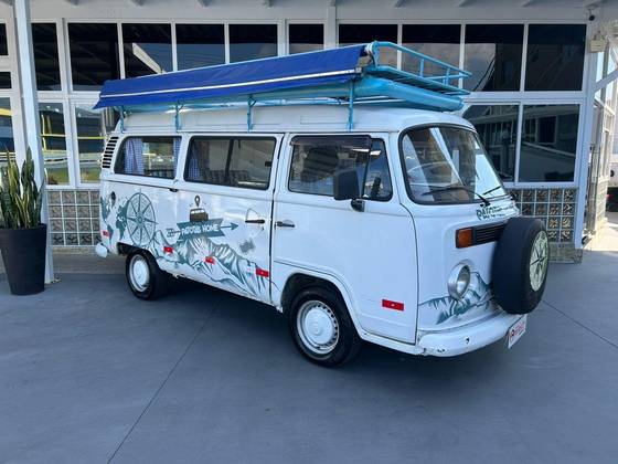 VOLKSWAGEN KOMBI 1.6 MI STD 8V GASOLINA 3P MANUAL